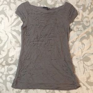❤️ Banana Republic Ruffled Scoop Neck Top NWT ❤️